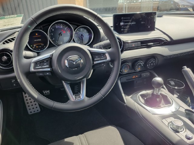 New 2026 MAZDA MX-5 Miata Club w/ Interior Package RWD image 6