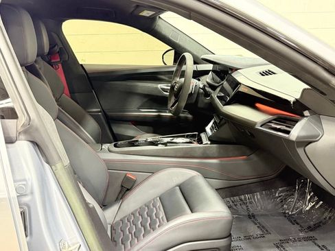 Used 2022 Audi RS e-tron GT w/ Year 1 Package AWD/4WD image 56