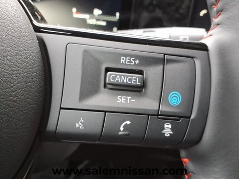 New 2026 Nissan Kicks SR w/ SR Premium Package FWD image 18