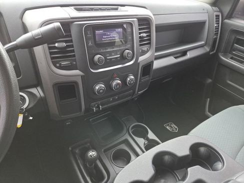 Used 2018 RAM 2500 Tradesman w/ Chrome Appearance Group AWD/4WD image 34