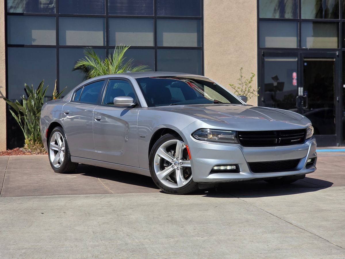 Used 2016 Dodge Charger R/T RWD image 3