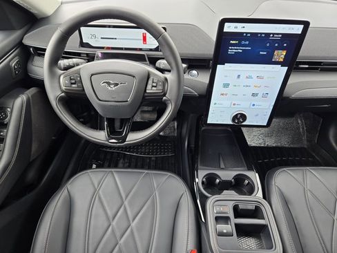 Certified 2025 Ford Mustang Mach-E Select w/ Comfort Package Lite image 16