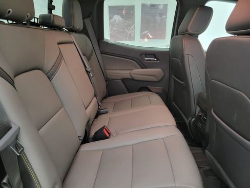 Certified 2025 Chevrolet Colorado ZR2 w/ Technology Package image 40