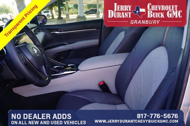 Used 2018 Toyota Camry XLE FWD image 19