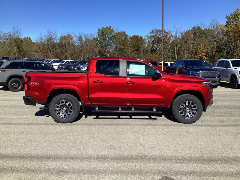 New 2026 Chevrolet Colorado Z71 w/ Technology Package AWD/4WD image 8