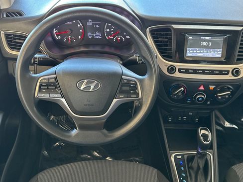 Used 2018 Hyundai Accent SE image 13
