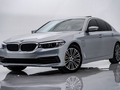 Used 2019 BMW 530e xDrive w/ Convenience Package
