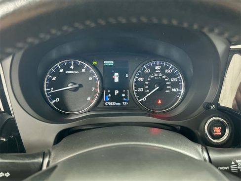 Used 2020 Mitsubishi Outlander SE image 13