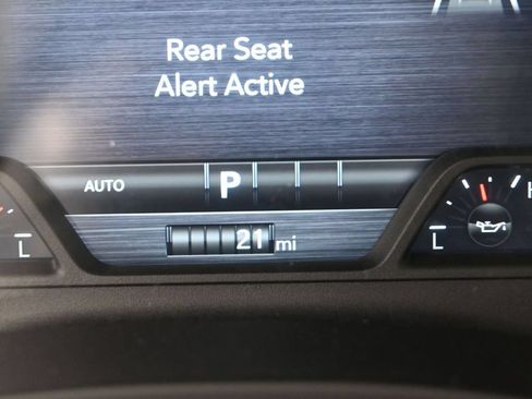 New 2026 RAM 1500 4x4 Crew Cab image 33