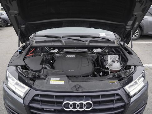 Used 2019 Audi Q5 2.0T Premium Plus w/ Premium Plus Package AWD/4WD image 27