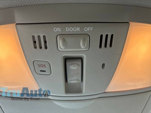 Used 2018 Nissan Armada Platinum w/ Captain Seat Package RWD image 37