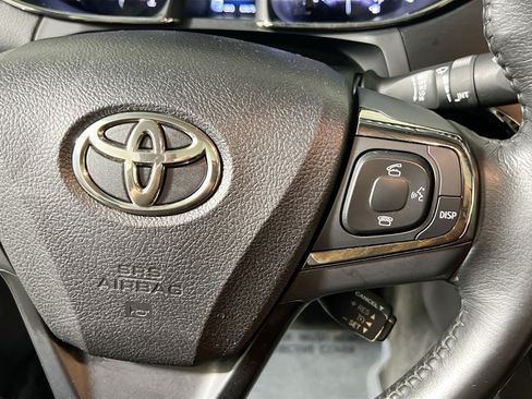 Used 2016 Toyota Avalon XLE Plus FWD image 20