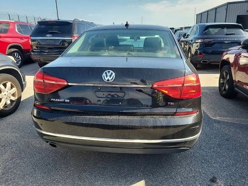 Used 2016 Volkswagen Passat 1.8T SE FWD image 4