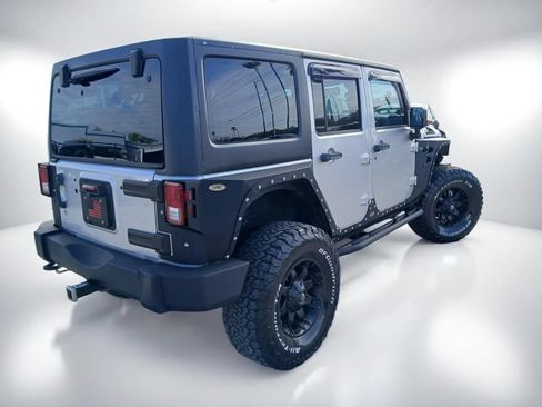 Used 2012 Jeep Wrangler Unlimited Sport AWD/4WD image 5
