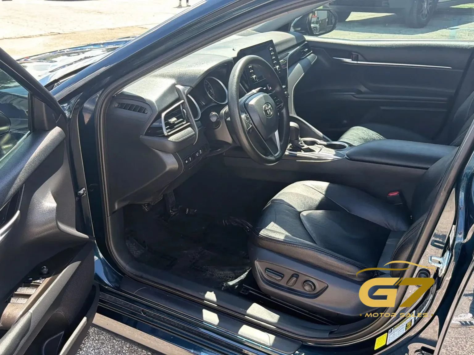 Used 2021 Toyota Camry LE FWD image 16