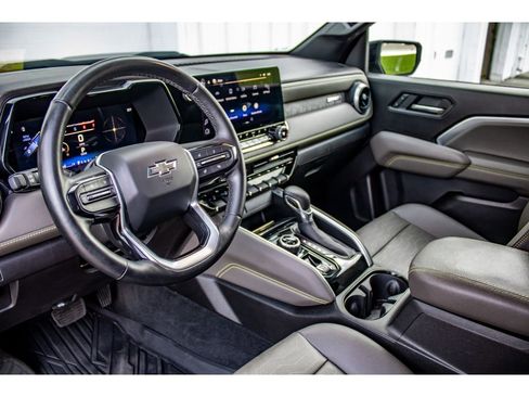 Used 2023 Chevrolet Colorado ZR2 w/ ZR2 Convenience Package III image 23