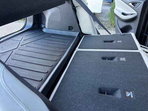 Used 2024 Buick Encore GX Avenir w/ Avenir Technology Package image 37