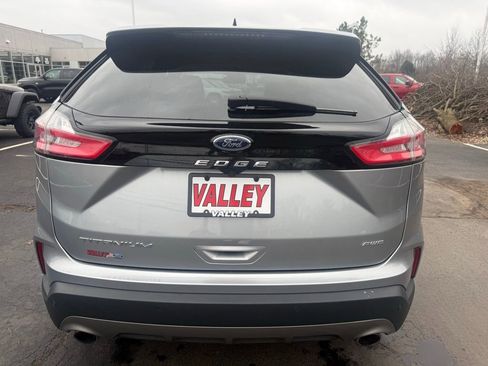 Used 2022 Ford Edge Titanium AWD/4WD image 5
