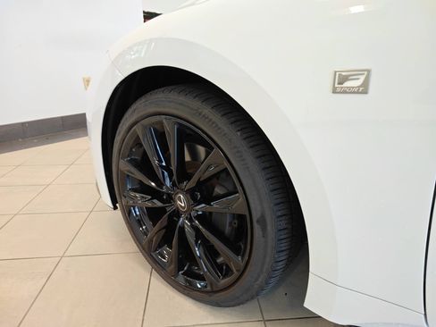 Used 2023 Lexus IS 350 F Sport w/ Memory Package AWD/4WD image 9