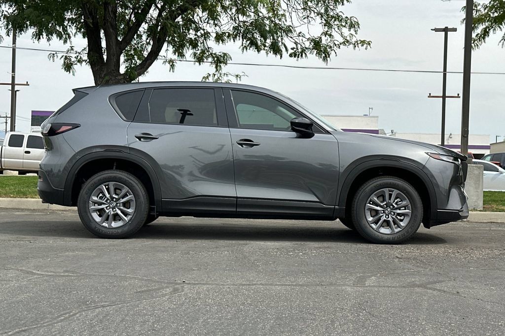 New 2026 MAZDA CX-5 Select AWD/4WD image 3