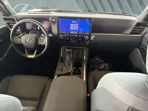 Certified 2026 Lexus GX 550 w/ Cold Area Package AWD/4WD image 13