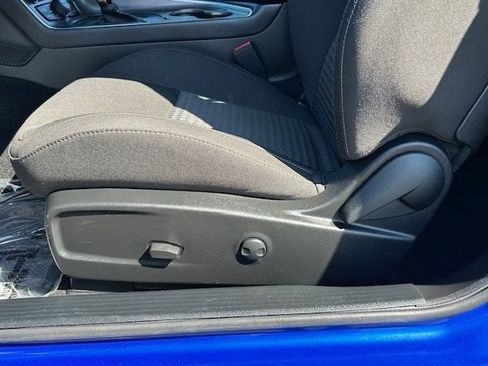 Used 2022 Dodge Challenger R/T RWD image 18