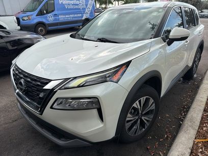 Certified 2022 Nissan Rogue SV