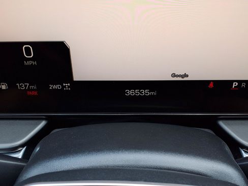 Used 2025 GMC Terrain Elevation w/ Elevation Premium Package AWD/4WD image 15