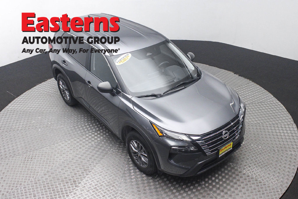 Used 2024 Nissan Rogue S AWD/4WD image 4