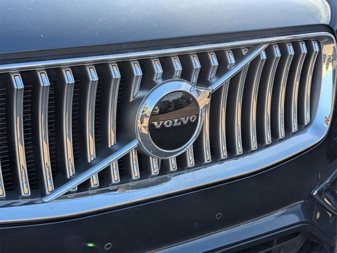 Used 2021 Volvo XC90 T6 Inscription image 4