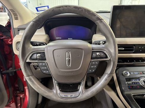 Used 2021 Lincoln Nautilus FWD w/ Equipment Group 101A image 15