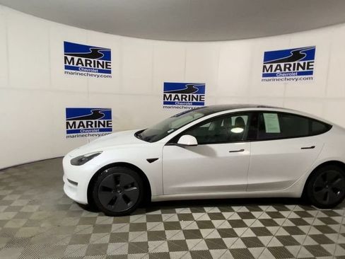 Used 2022 Tesla Model 3 RWD image 7