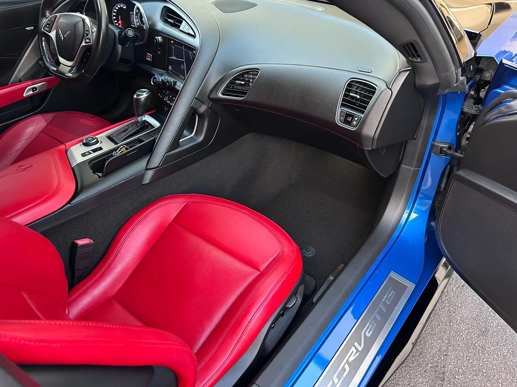 Used 2016 Chevrolet Corvette Stingray Coupe w/ 2LT Preferred Equipment Group RWD image 68