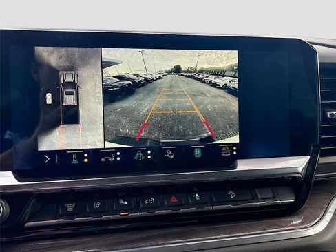 Used 2024 Chevrolet Silverado 2500 LTZ w/ LTZ Plus Package image 15