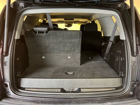Used 2017 GMC Yukon SLT w/ Open Road Package image 5