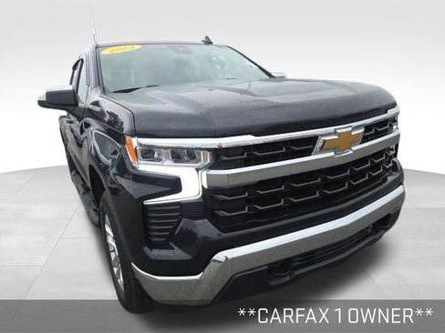 Used 2023 Chevrolet Silverado 1500 LT AWD/4WD image 2