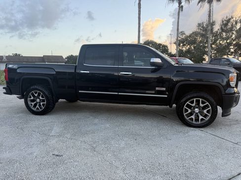 Used 2015 GMC Sierra 1500 SLE image 21