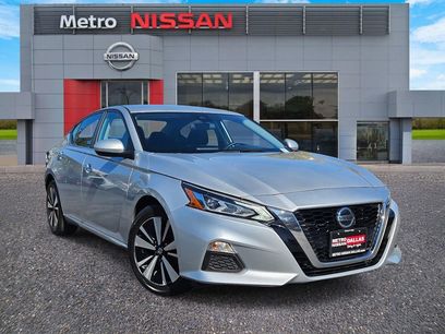 Used 2021 Nissan Altima 2.5 SV