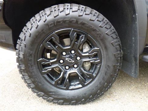 Used 2022 Chevrolet Silverado 1500 ZR2 AWD/4WD image 26