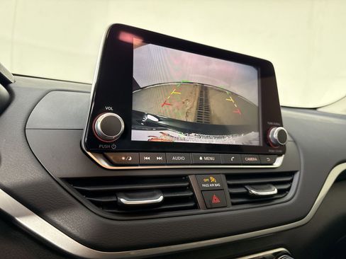 Certified 2025 Nissan Altima 2.5 S image 7