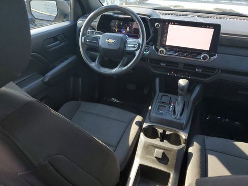 Used 2023 Chevrolet Colorado W/T image 10