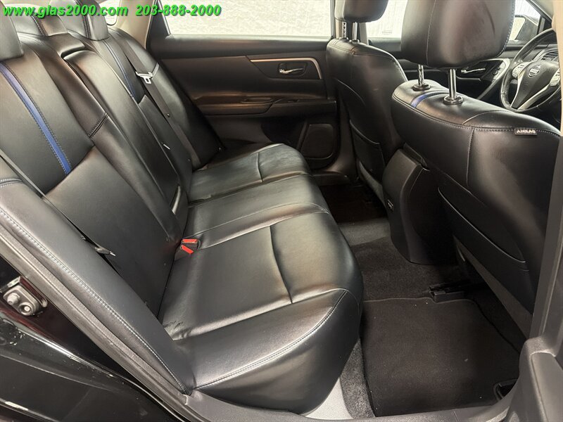 Used 2018 Nissan Altima 2.5 SR w/ SR Midnight Edition FWD image 10