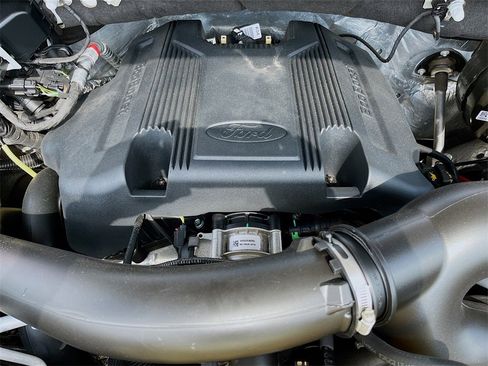 Used 2020 Ford Expedition Limited w/ Equipment Group 302A image 33