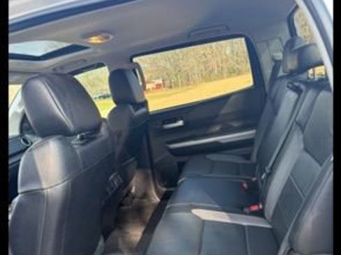 Used 2019 Toyota Tundra Limited w/ Limited Premium Package image 8