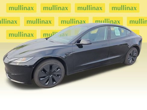 Used 2025 Tesla Model 3 Long Range RWD image 13