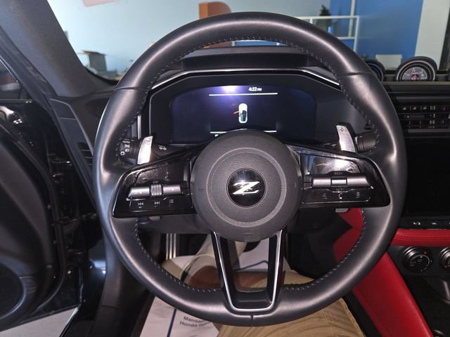 Used 2025 Nissan Z Performance w/ Floor Mat Package RWD image 14