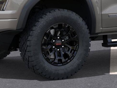 New 2026 GMC Canyon Elevation w/ Convenience Package RWD image 9