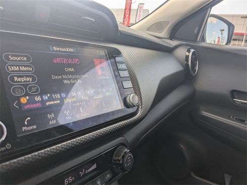 Used 2021 Nissan Kicks SV image 21