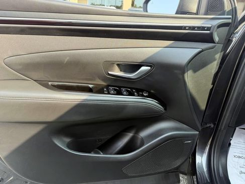 Certified 2023 Hyundai Tucson Limited AWD/4WD image 19