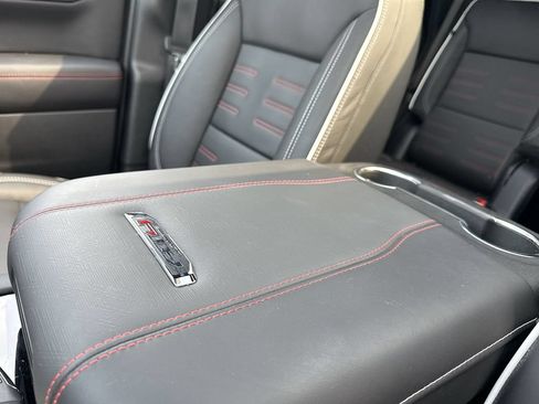 Used 2026 GMC Yukon AT4 Ultimate AWD/4WD image 27